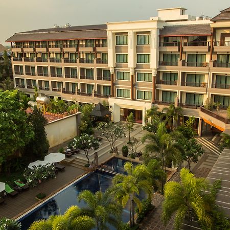 Royal Empire Premium Hotel Ciudad de Siem Riep Exterior foto