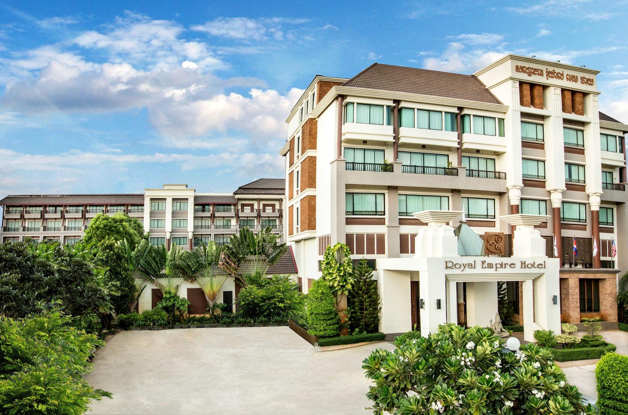 Royal Empire Premium Hotel Ciudad de Siem Riep Exterior foto