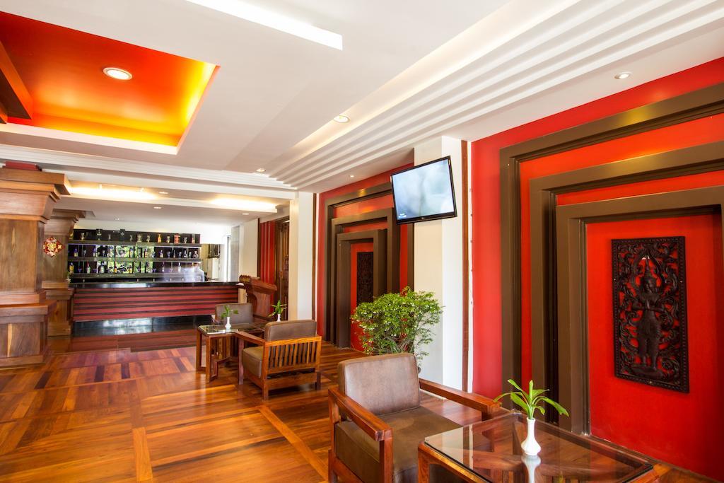 Royal Empire Premium Hotel Ciudad de Siem Riep Exterior foto